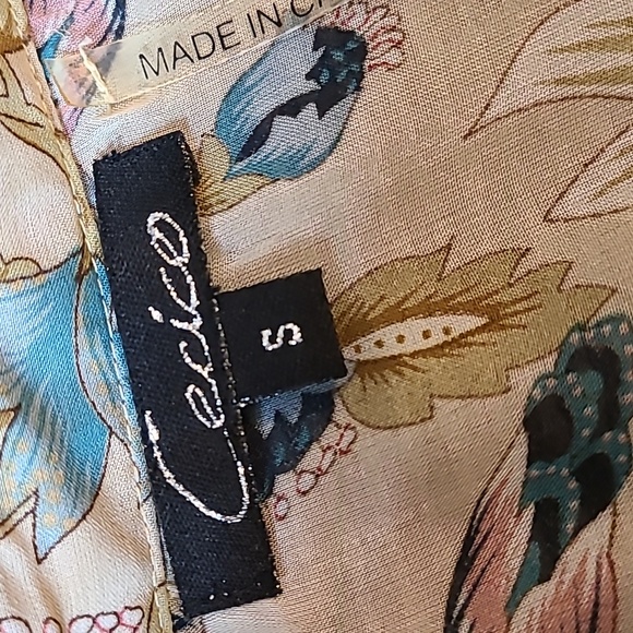 Cecico Sheer Hi / Low Blouse - Picture 5 of 7